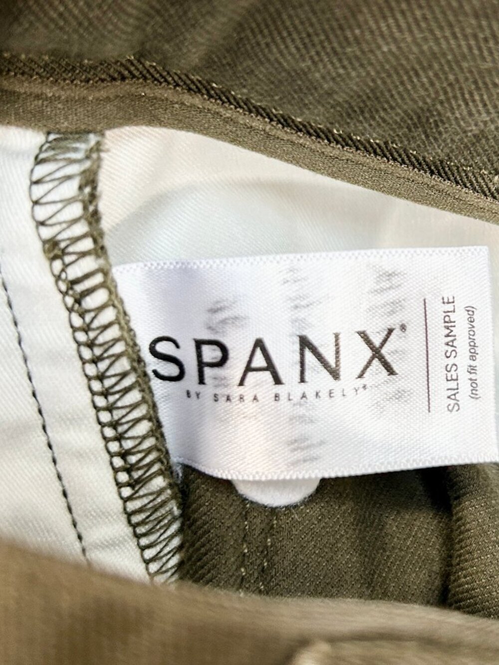 SPANX Supersmooth Stretch Twill Wide Leg Pant in Moss Shadow M - Picture 14 of 15